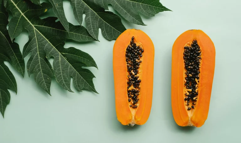 Ripe Papaya for removing tan