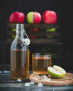use Apple Cider Vinegar: A Gentle Approach to Scar Reduction acne scars