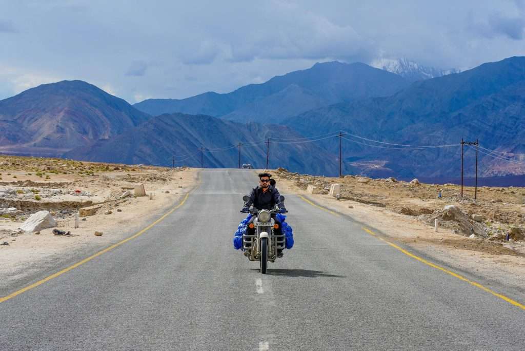 bike on rent in ladakh